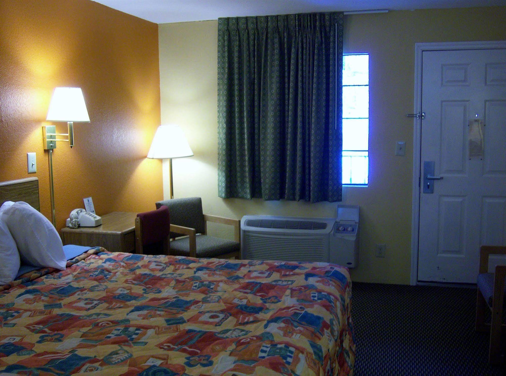 Days Inn 군터스빌 외부 사진
